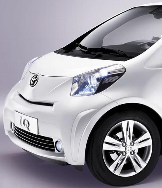 Toyota iQ